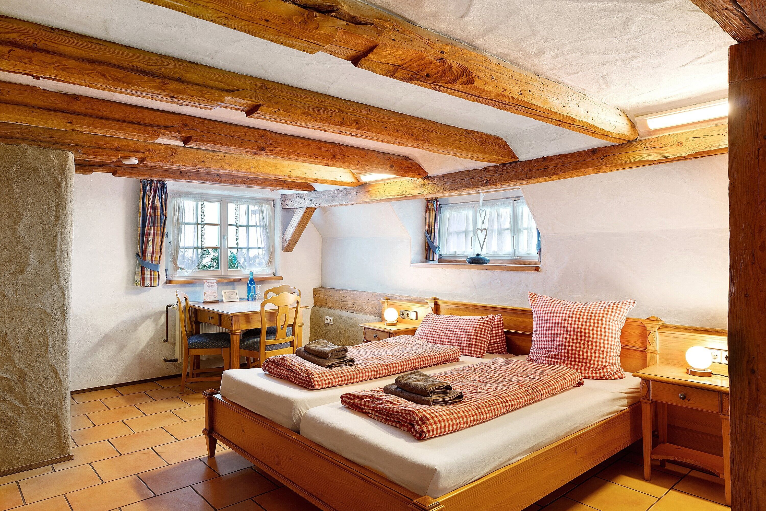 Fer et planche à repasser, Wi-Fi, draps fournis