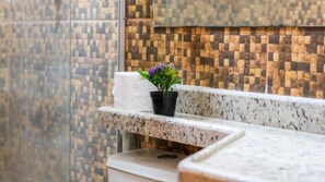 Standard Twin Room, Sea View | Bathroom - Pousada Plenamar (Maragogi)