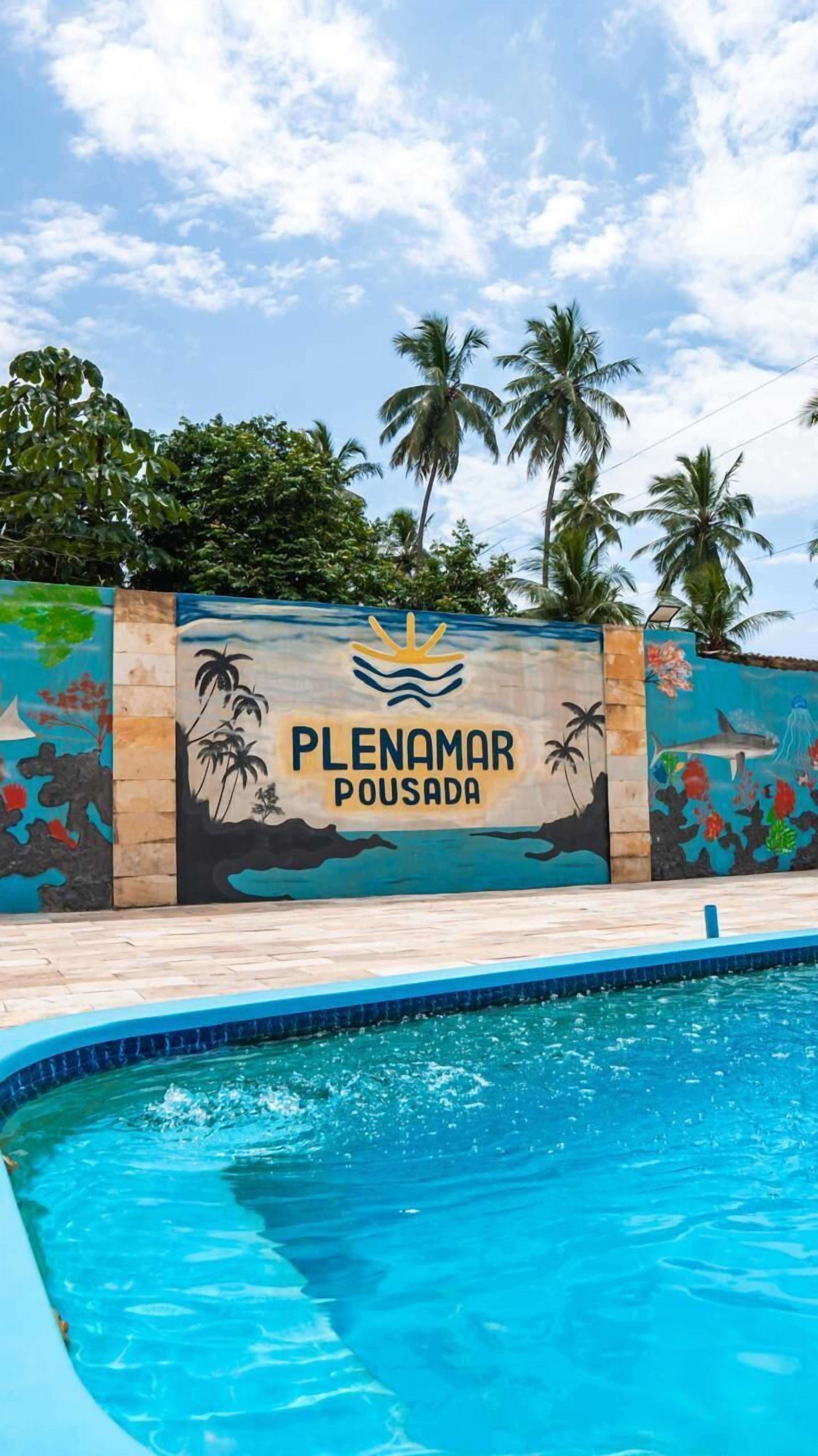 Kolam renang outdoor