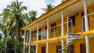 Fachada da propriedade