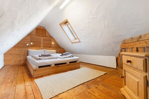 Ferros/tábuas de passar roupa, Wi-Fi, roupa de cama