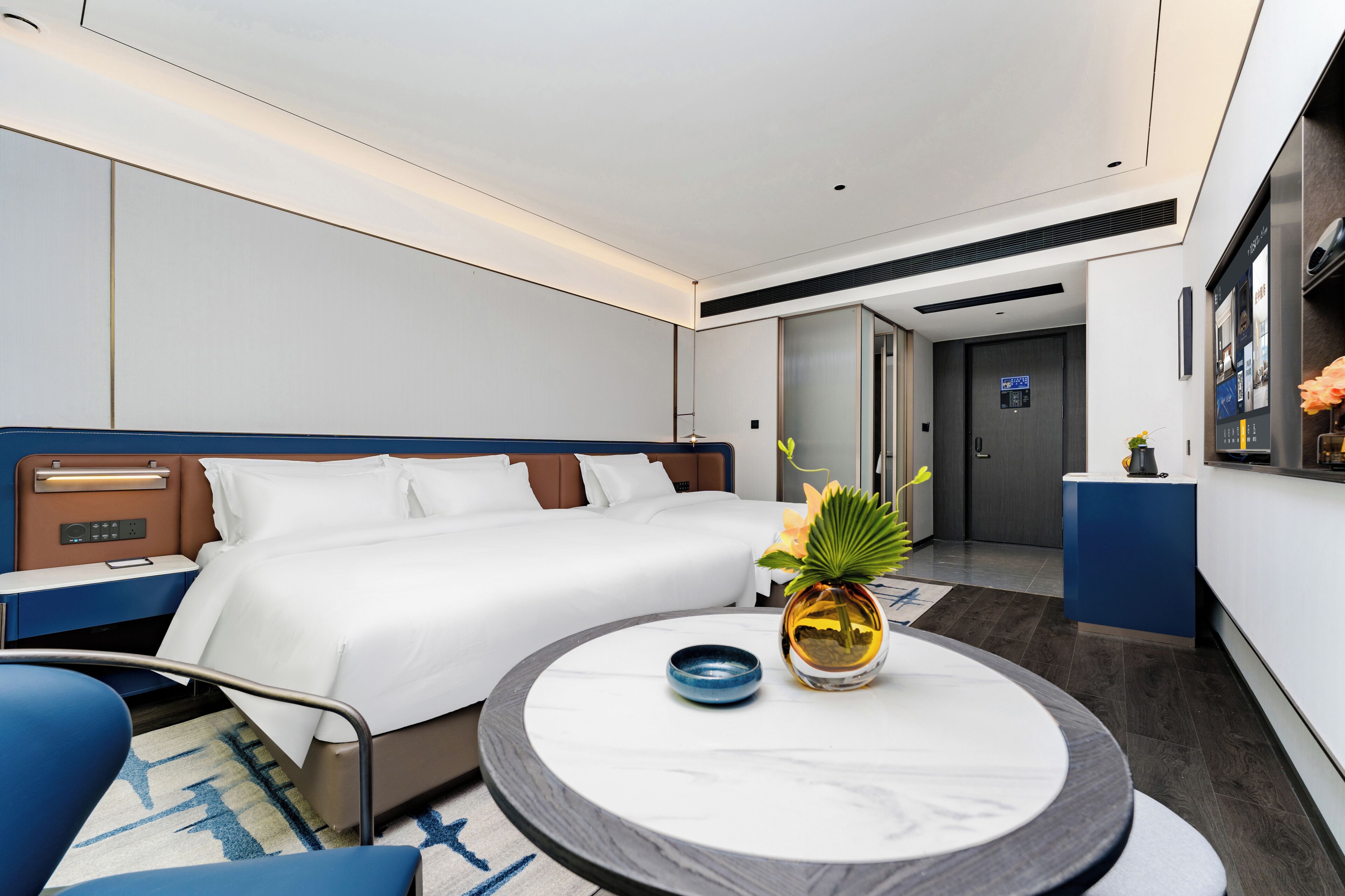 Family Room, City View | Desk, laptop workspace, blackout drapes, free WiFi