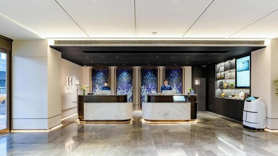 Meihao Luoyang Yingtianmen Railway Stn