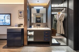 舒適雙床房, 城市景 | 手提電腦工作空間、遮光窗簾/窗簾、免費 Wi-Fi