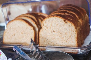 Desayuno buffet incluido todos los días 