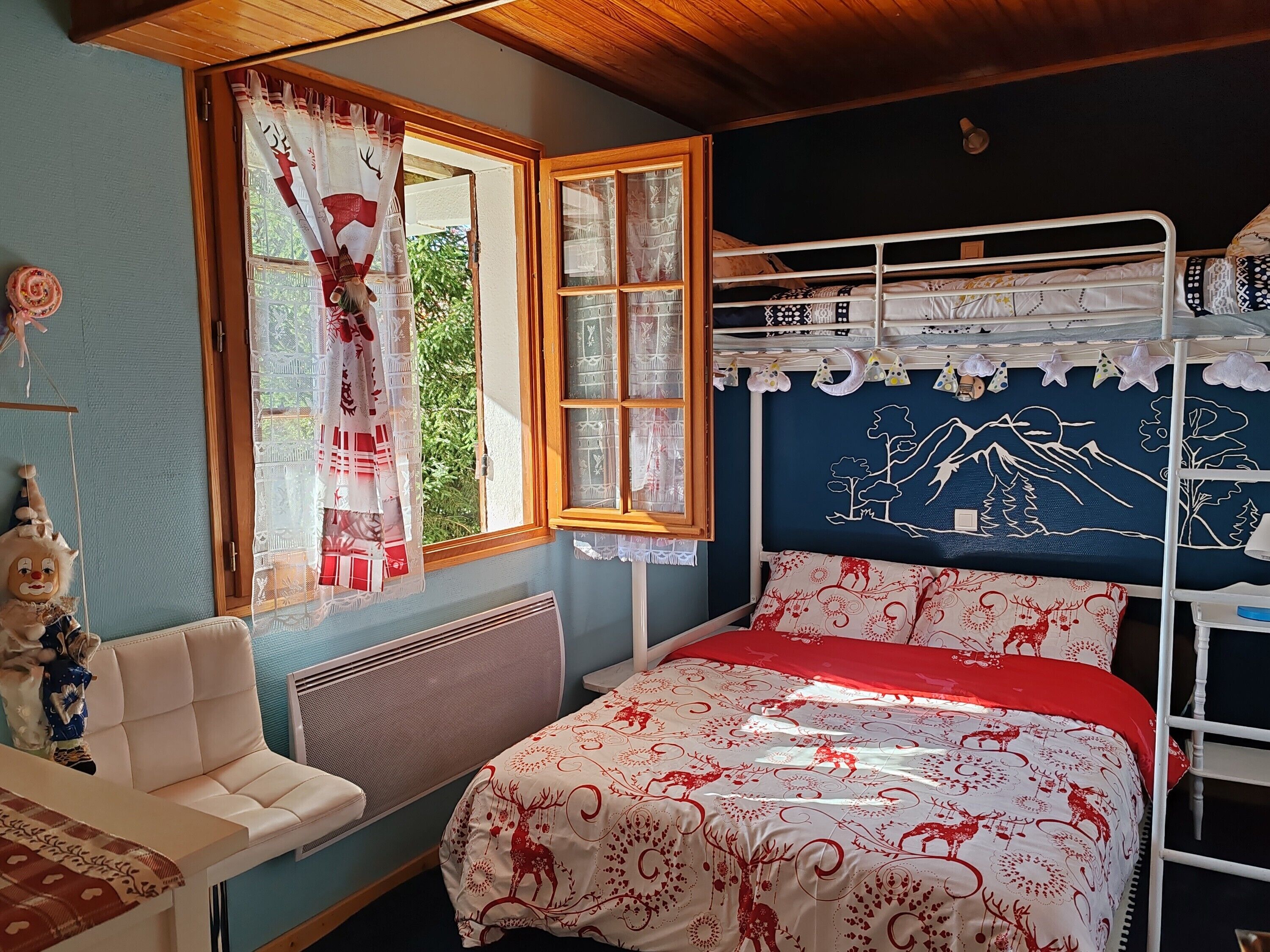 Tabla de planchar con plancha y wifi 