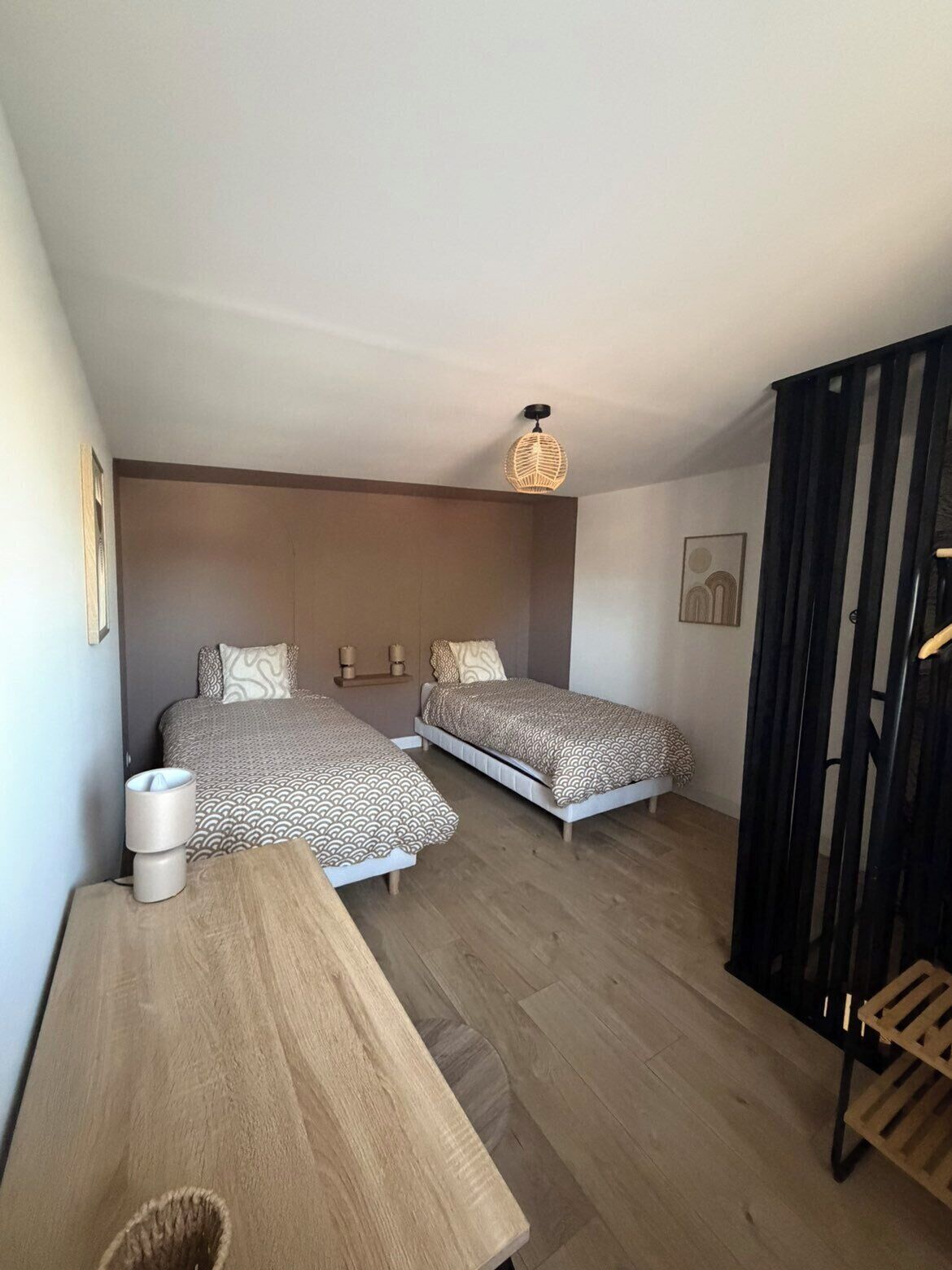 Iron/ironing board, travel crib, free WiFi, bed sheets