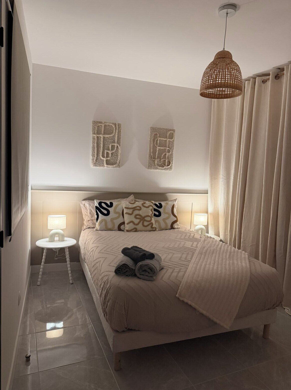 Iron/ironing board, travel crib, free WiFi, bed sheets