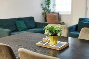 Interior - Host & Stay | Apartment 11, Stanley Street (Liverpool)