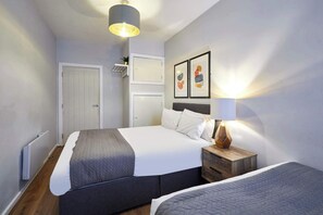 Iron/ironing board, WiFi, bed sheets - Host & Stay | Apartment 3, Stanley Street (Liverpool)