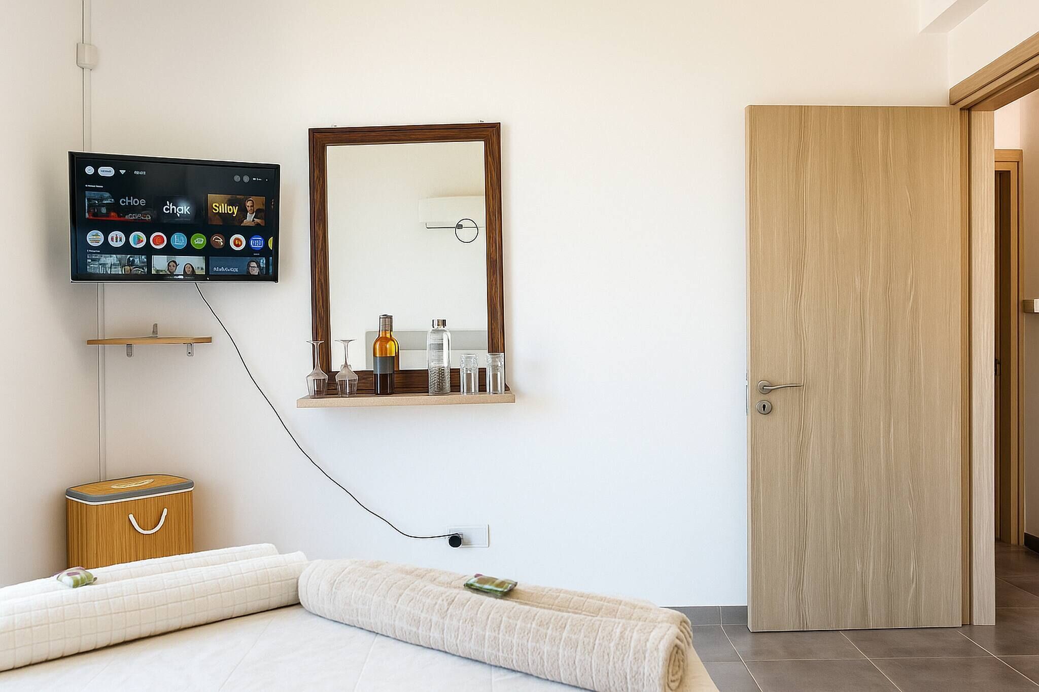 Shared Dormitory, 1 Bedroom, Smoking, Balcony | Room amenity