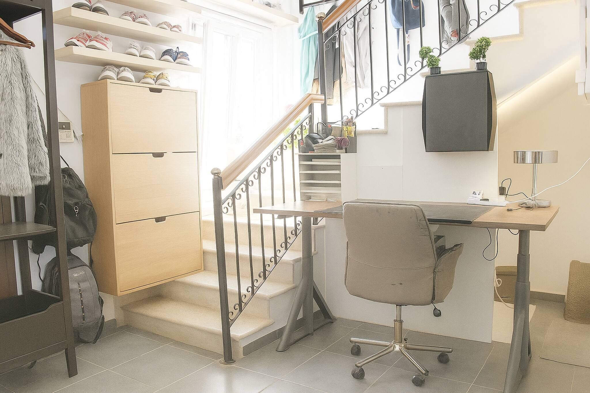 Shared Dormitory, 1 Bedroom, Smoking, Balcony | Interior