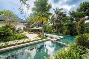 Outdoor pool - Villa Bae by GORO (Bali)