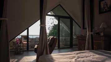 Fer et planche Ă repasser, Wi-Fi, draps fournis