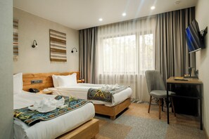 Habitación estándar con 2 camas individuales, vistas a la ciudad