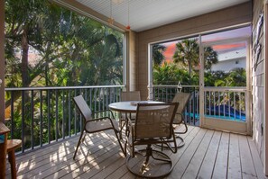 Dining - Ilha Bella-Private pool in Holmes Beach (Holmes Beach)