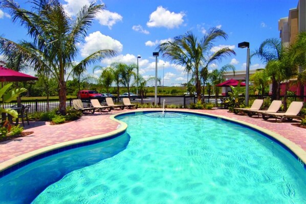 Pool - Family-Friendly Room Near Tampa Outlets, Zoo, Busch Gardens & More (Wesley Chapel)