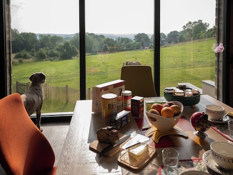 Dining. Chambre d'hôtes Voyage for 2 pers. in the heart of Suisse Normande (near Clécy)