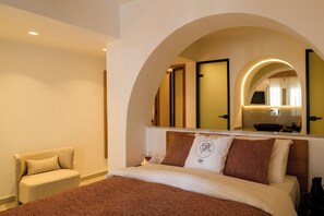 Blackout drapes, iron/ironing board, free WiFi