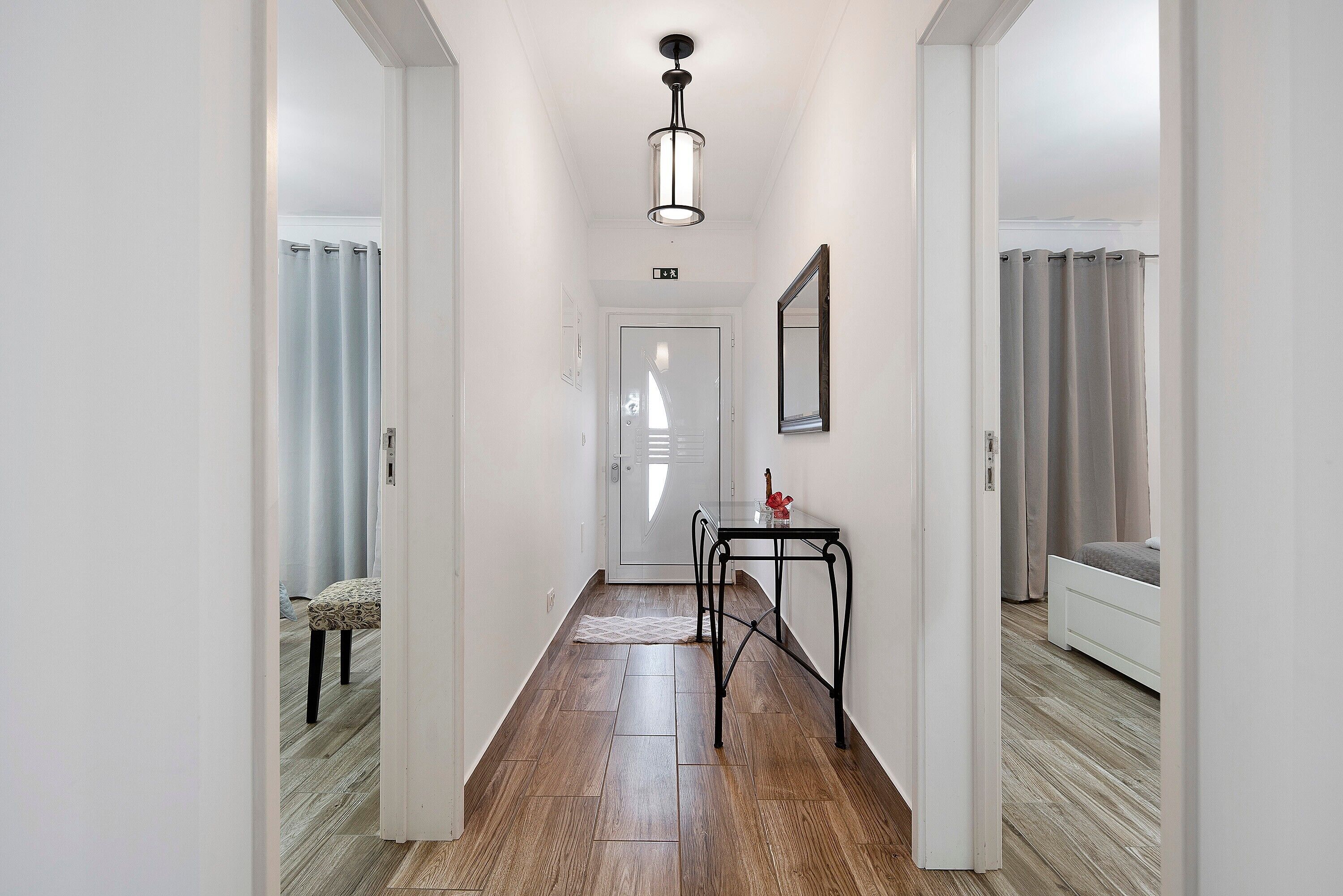 Fer et planche à repasser, Wi-Fi, draps fournis