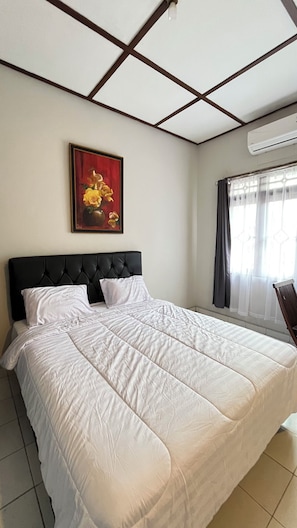 Standard House - Agni Homestay (Yogyakarta)