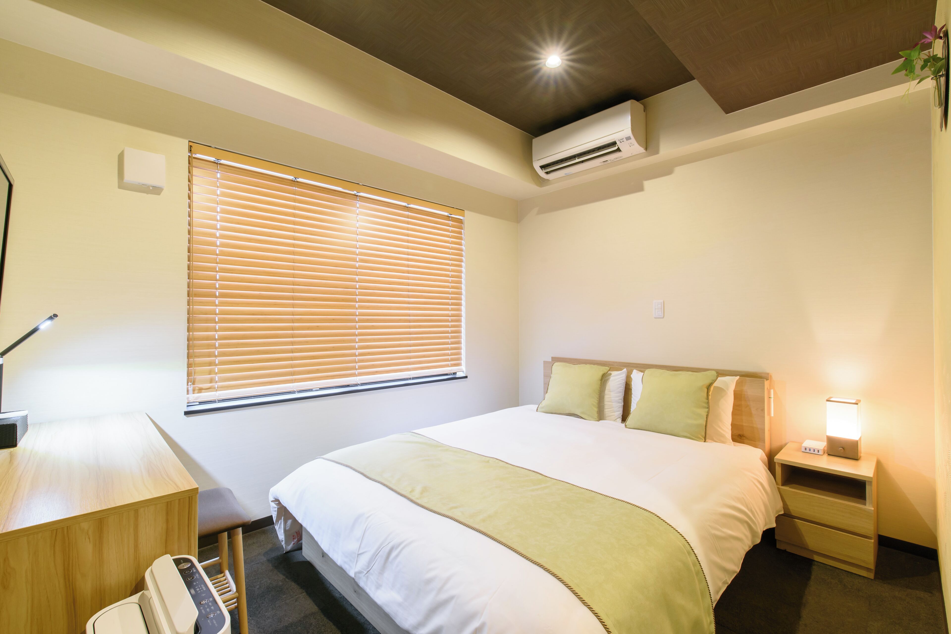 Standard Double Room, 1 Queen Bed, Private Bathroom | Free WiFi