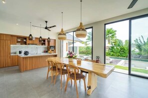 Dining - Villa Gantari by GORO (Gianyar Regency)