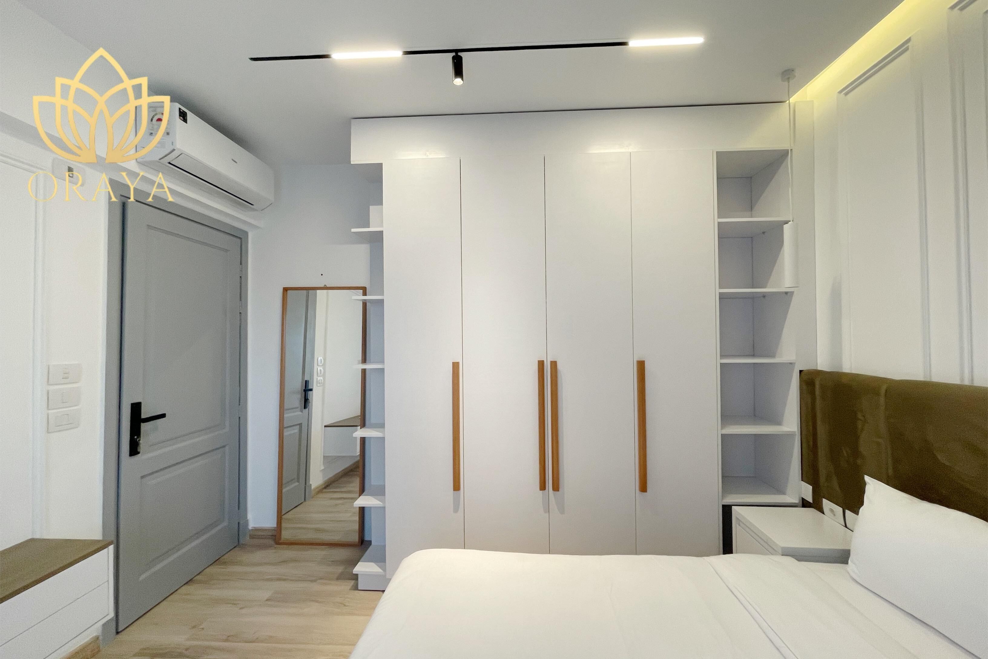 2 bedrooms, iron/ironing board, WiFi