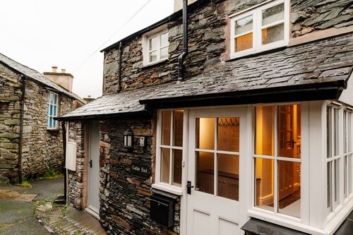 Gable End, Luxury Apartment, Central Ambleside