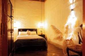 Premium bedding, laptop workspace, free WiFi, bed sheets - Hotel Colonial Abejorral (Abejorral)