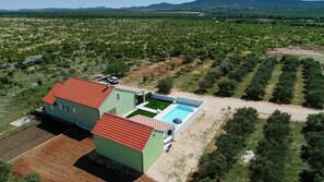 Exterior - Green Escape Holiday House by Villas Guide (Stankovci)