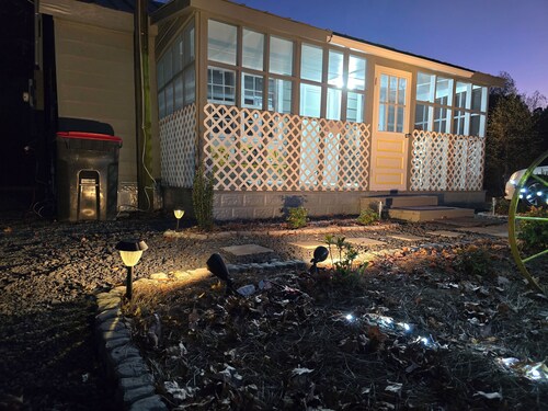 Step Into History: Reimagined Tobacco Pack House Tiny Farm House