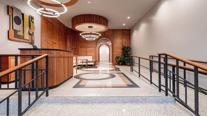 Unclassified image, 3 of 9, button - 2BR Iconic Penthouse Living + Private Patio The Mayfair (New Orleans)