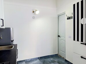 Studio, Beach View | Private kitchen | Full-size fridge, stovetop, cookware/dishes/utensils