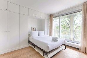WiFi - Studio luxe Av Foch, vue sur l Etoile (Paris)