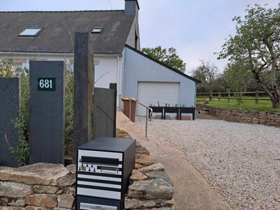 Accommodation 6 km from Redon, 35 km from the sea