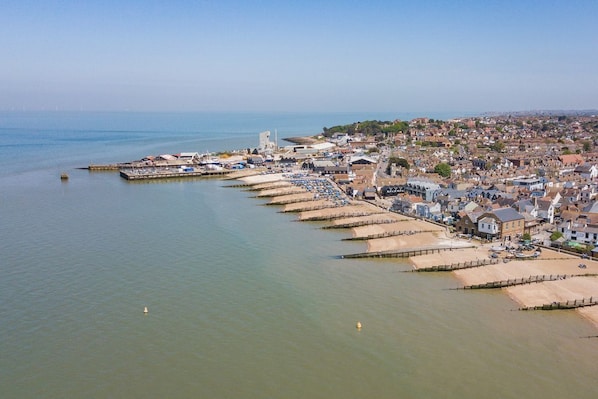 Beach nearby - Lenham House Whitstable, Kent (Whitstable)