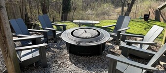 Boonville House on the Hill. 2-bedroom fully furnished apartment Boonville