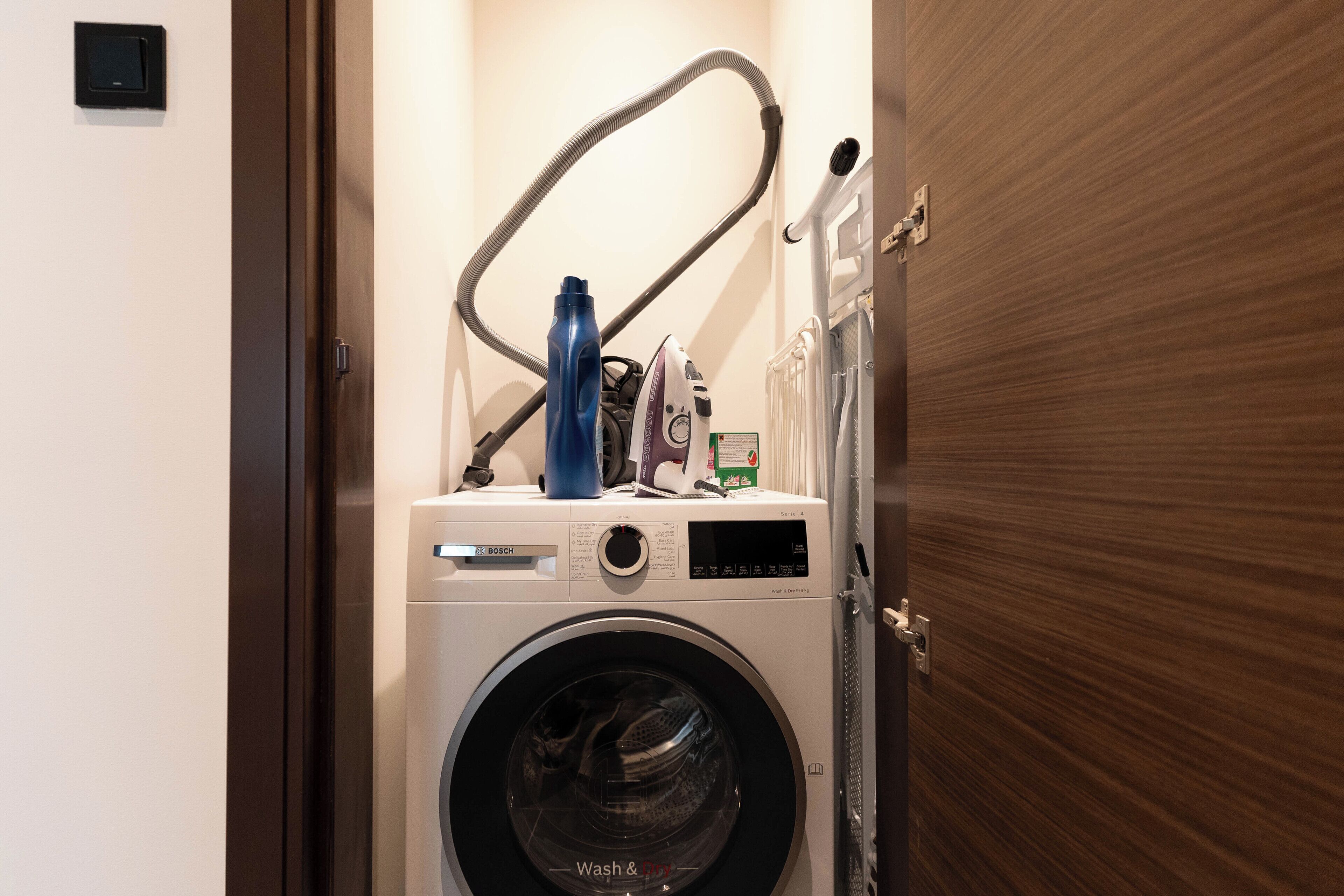 Deluxe Apartment, Balcony, Pool View | Laundry