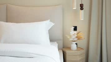 Deluxe Apartment, Balcony, Pool View