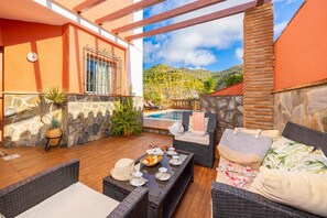 Terrace/patio - Villa Alvarez - Three Bedroom Villa, Sleeps 6 (Almuñécar)