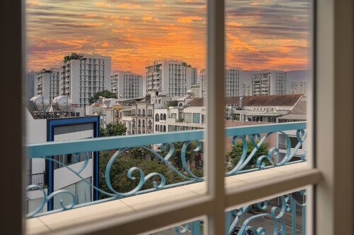 The Elegant Comfort Corner, Central Location at Phu My Hung, Ho Chi Minh City