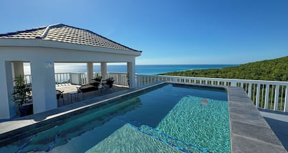 Nirvana Penthouse with Private Pool and Ocean Views in Treasure Beach