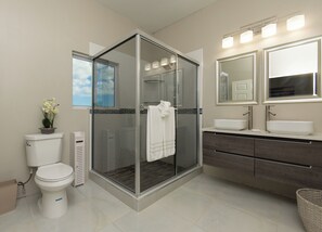 Shower, hair dryer, towels, soap - Nirvana Penthouse with Private Pool and Ocean Views in Treasure Beach (Treasure Beach)