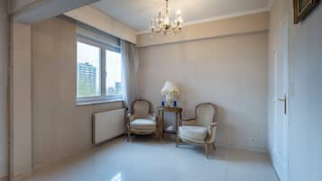 Télévision à écran plat