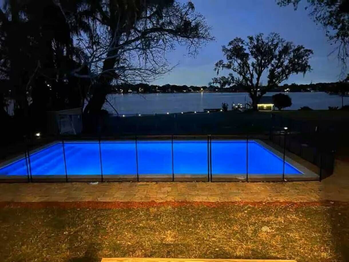 Piscine extérieure, piscine chauffée