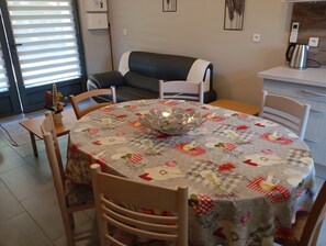 تناول الطعام