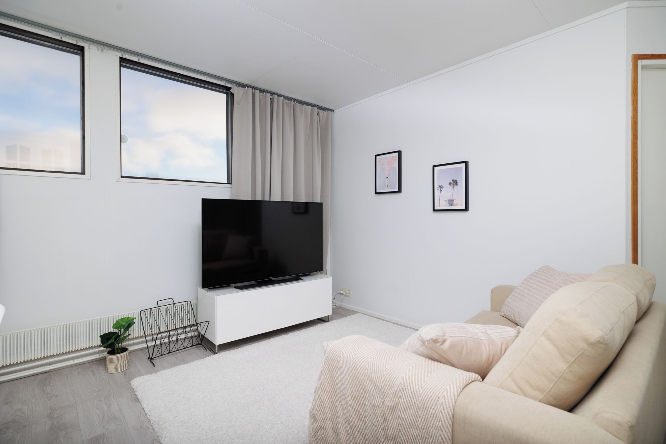 Eenvoudig appartement | Uitzicht vanuit de kamer