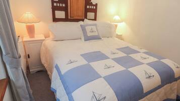 3 عدّة غرف نوم وبديكورات فريدة لكل غرفة وطراز فريد لكل وحدة