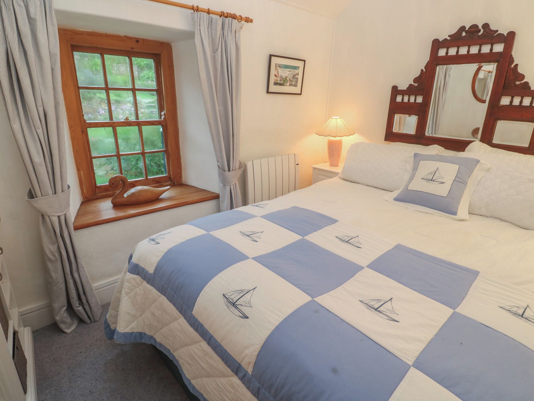 3 Schlafzimmer, individuell dekoriert, individuell eingerichtet